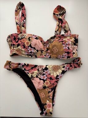 Rip Curl Floral Bandeau Bikini Set